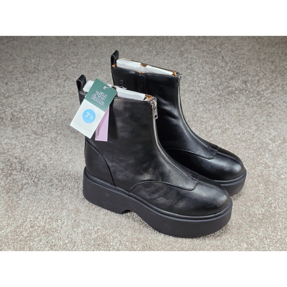 Wild Fable Honor Black Front Zip Platform Ankle Boots Memory Foam 7.5
